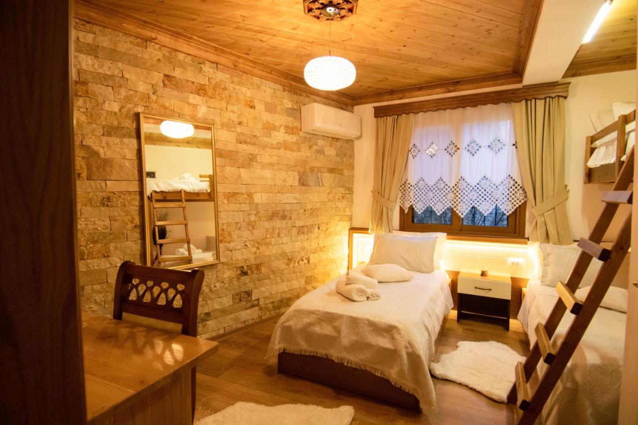 Te Kalaja Rooms Gjirokaster Bagian luar foto
