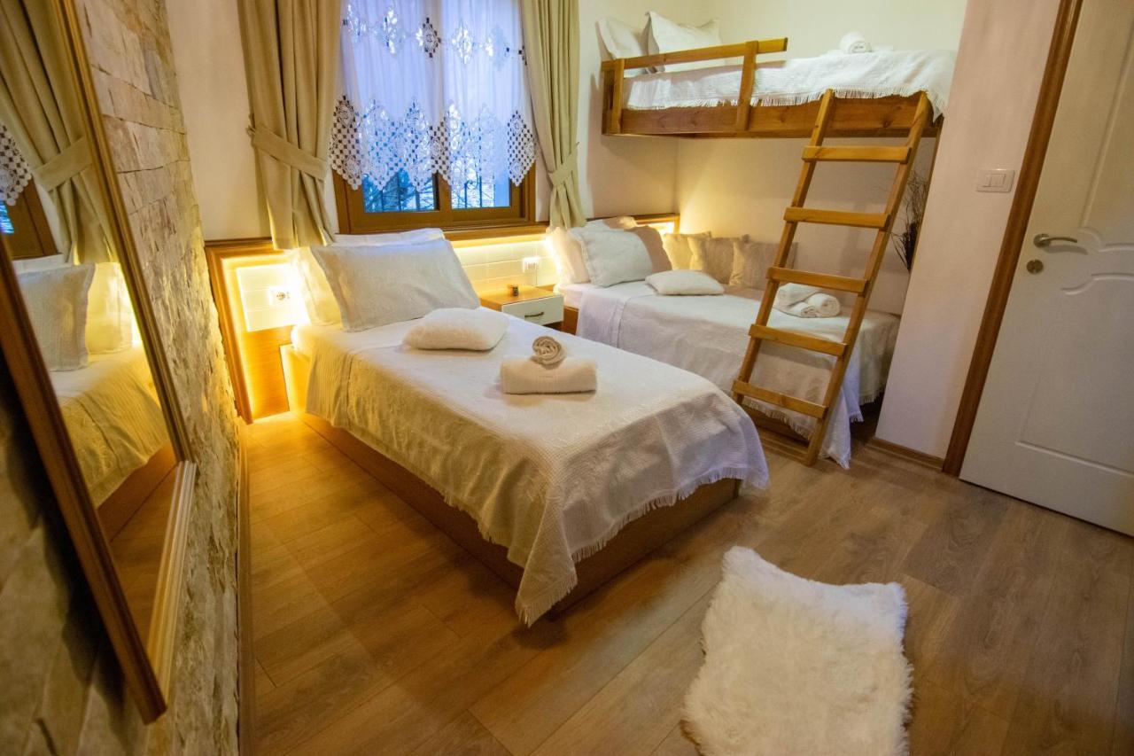 Te Kalaja Rooms Gjirokaster Bagian luar foto