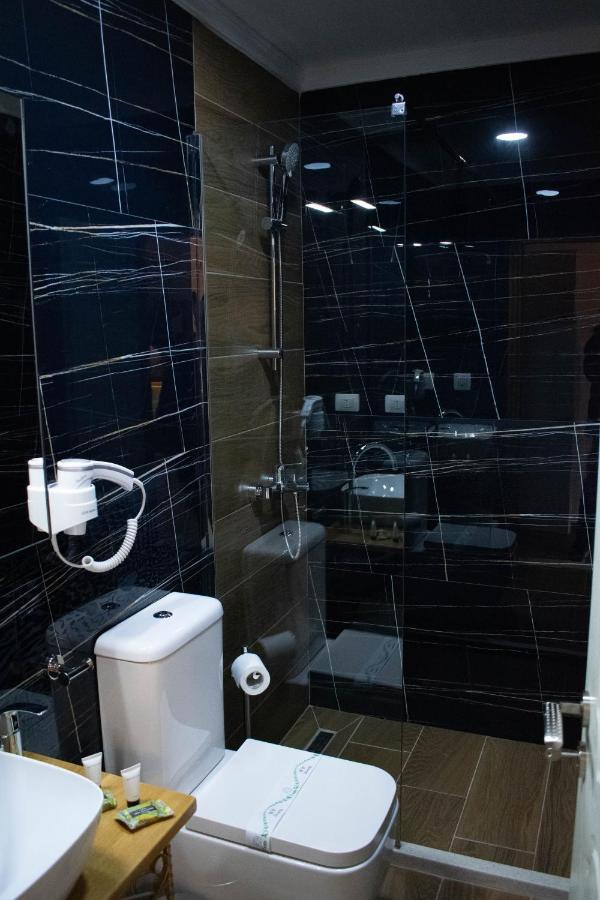 Te Kalaja Rooms Gjirokaster Bagian luar foto